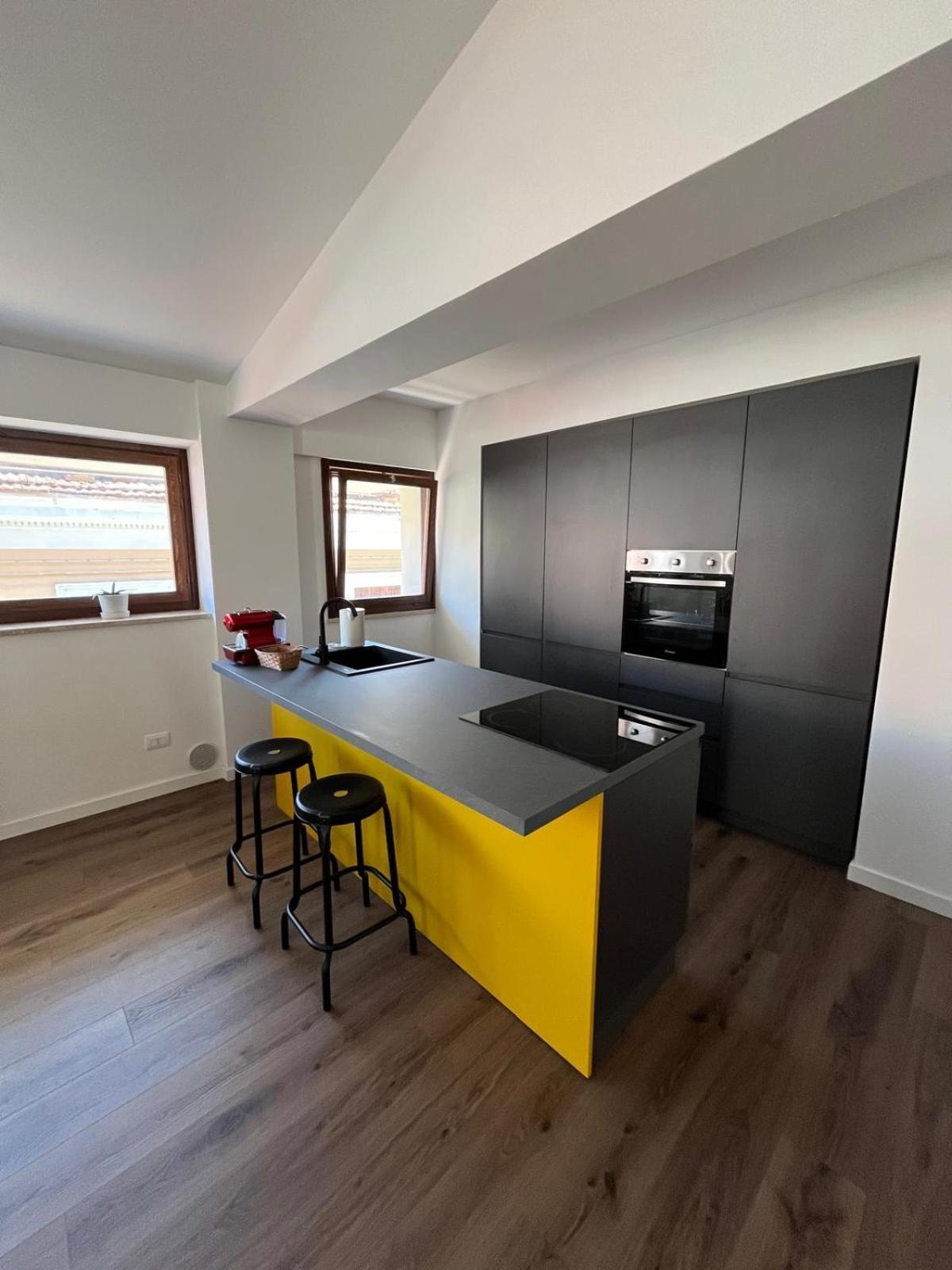 Habita Appartamenti Л'Акуила Экстерьер фото