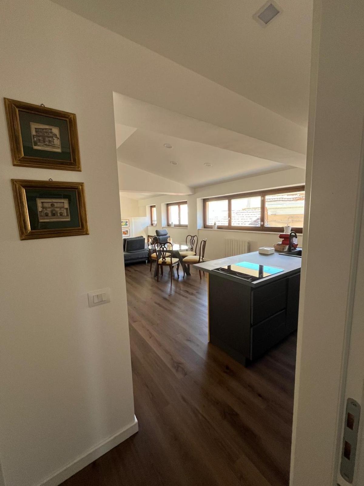 Habita Appartamenti Л'Акуила Экстерьер фото